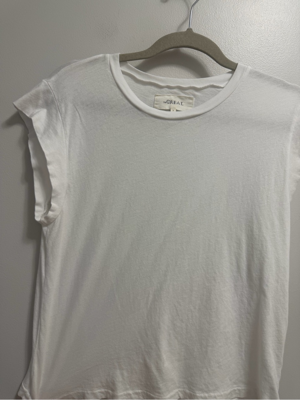 THE GREAT - THE PEAK SHOULDER TEE - Picture 5 of 8